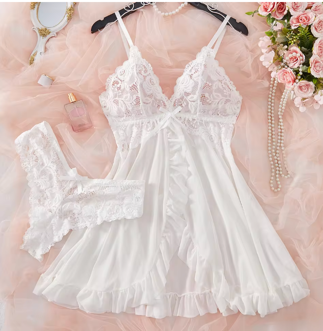 Pastel Charm – delikatny koronkowy komplet